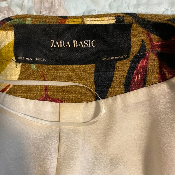 Zara Floral Jacket - Picture 5 of 6